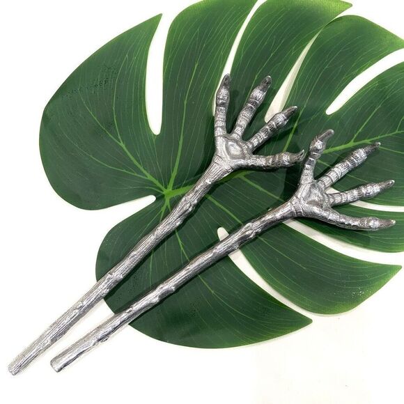 Raptor Claws Salad Tongs - Picture 3 of 5